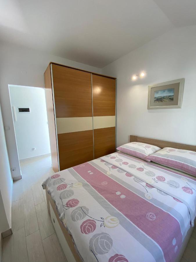 Apartman Cukar II Pula Lejlighed Eksteriør billede